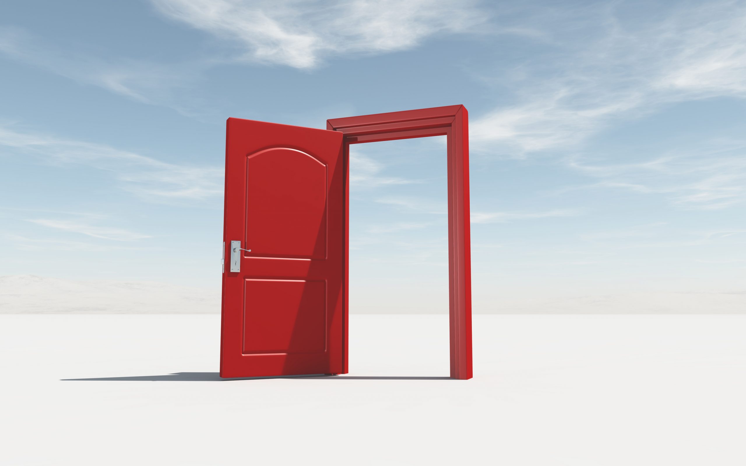 Видео 3 двери. Открытая красная дверь. Приоткрытая дверь на белом фоне. Красные двери открыты. Открытая дверь сбоку.